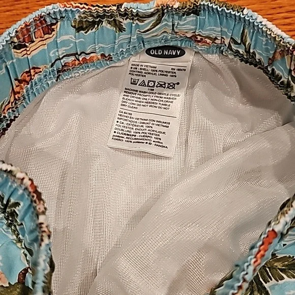 Old Navy Swim shorts - Picture 7 of 7